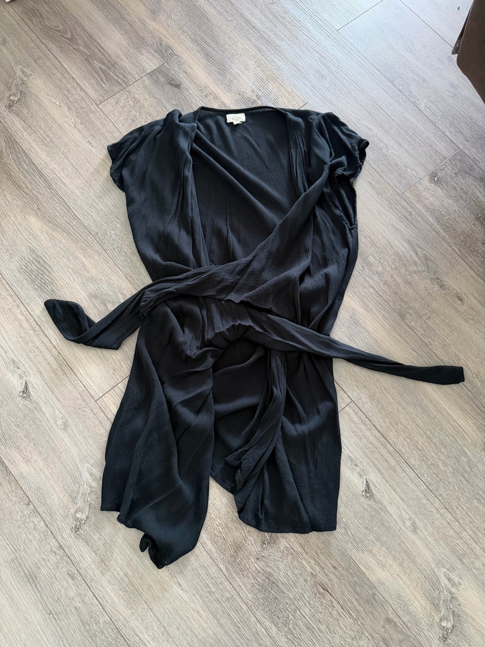 Elan Black Top with Logo Tag